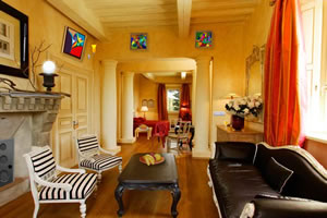 豪华客厅找东西