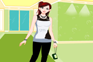 装扮少女布置闺房