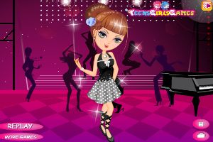 时尚派对女孩的装扮