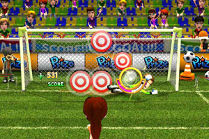 足球宝贝射门