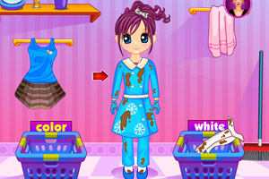 乖巧的女孩洗衣