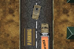 军用卡车停车场