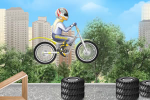 障碍机车模拟赛