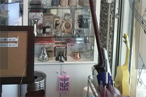 逃离悠闲咖啡厅