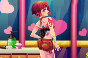 美丽的纹身女孩