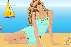 坎迪斯的沙滩装扮