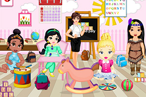 布置幼儿园游戏房