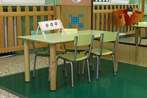 幼儿园孩子逃脱