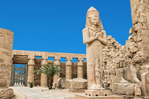 逃出埃及卡纳克神庙