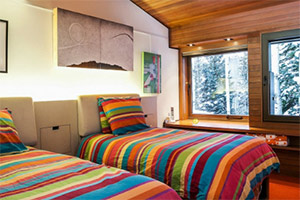 冰雪山顶木屋逃脱