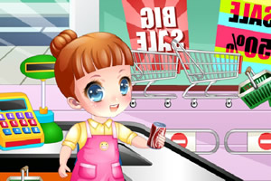 可爱女孩体验收银员