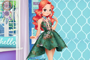 漂亮女孩扮精灵