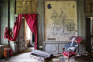 废弃之地寻出口