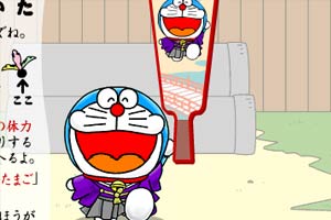 机器猫打羽毛球