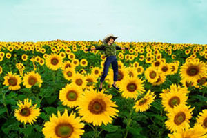 尽情飞舞的女孩