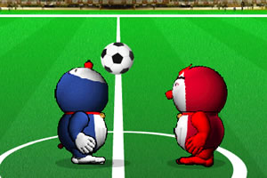 哆啦A梦玩足球