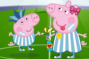 粉色小猪的世界杯装扮