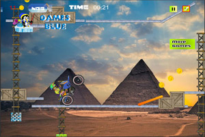 废品厂摩托挑战