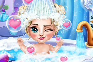 艾尔莎的宝贝要洗澡