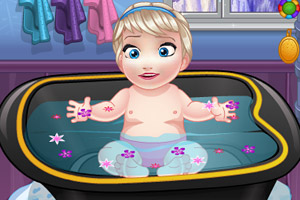 艾尔莎宝贝要洗澡