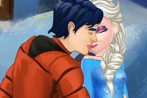 艾尔莎和王子接吻