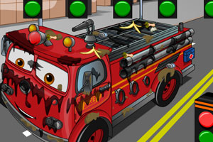 汤姆猫清洗消防车