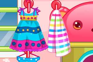 索菲亚清洗脏衣服