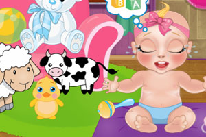 可爱新生儿护理