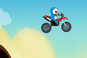 哆啦A梦野外赛摩托