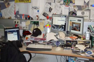 混乱房间找东西