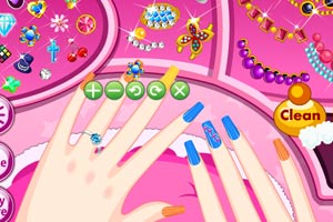 女孩的漂亮指甲