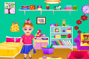 索菲亚宝贝打扫卧室