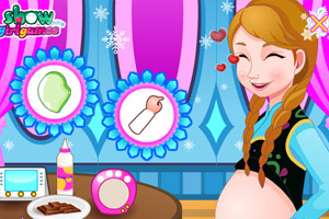 安娜照顾小宝贝