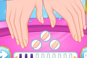 冰雪姐妹去美甲