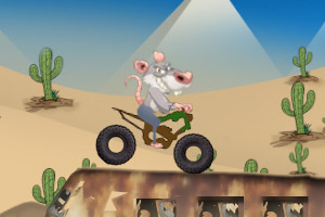 小老鼠沙漠摩托