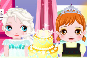 宝贝艾莎做蛋糕