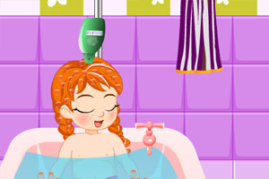 宝贝安娜爱洗澡