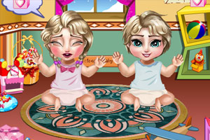 艾莎照看双胞胎