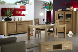 小孩房间找东西