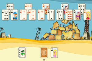 趣味金字塔纸牌