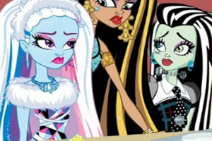 高中女怪物找茬