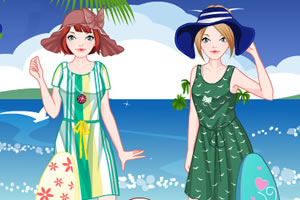 姐妹沙滩装扮