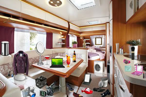 大篷车室找东西