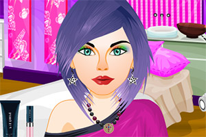 摇滚女生面部美容