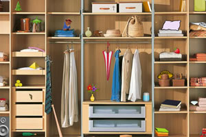 衣柜房间找东西