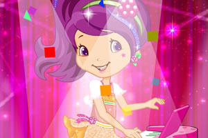 草莓公主爱打扮