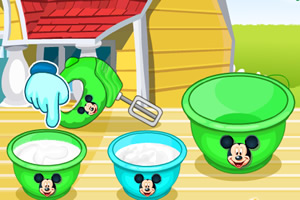 制作米老鼠蛋糕