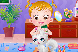 可爱宝贝照顾猫咪