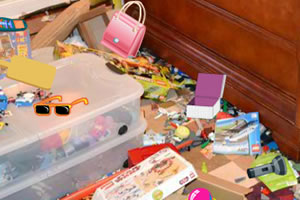 杂乱小房间找东西