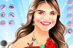 赛琳娜的脸部保养